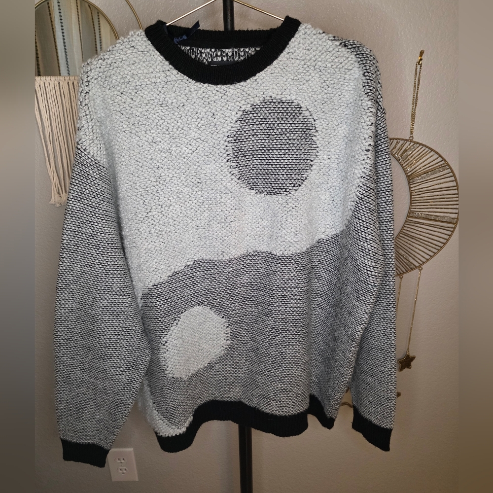 Oversized ASOS Black and Gray Sweater